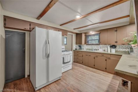 5026 Lear Nagle Road North Ridgeville OH 44039