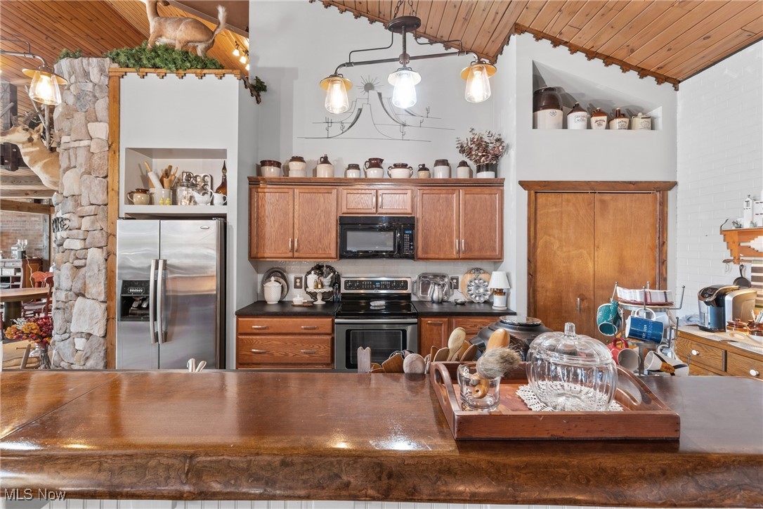2709 Cr 11 Dillonvale OH 43917