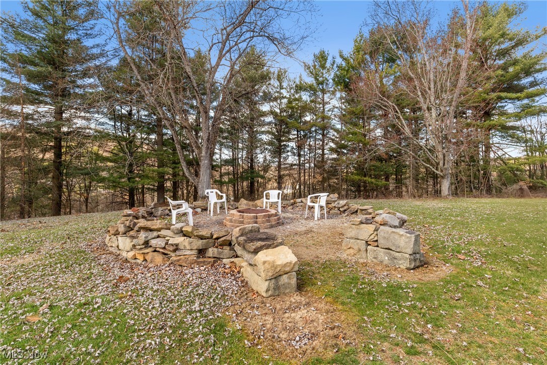2709 Cr 11 Dillonvale OH 43917