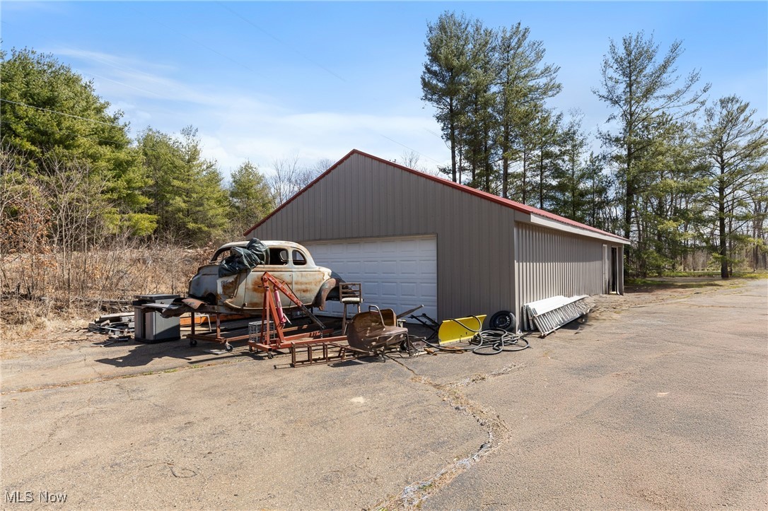 2709 Cr 11 Dillonvale OH 43917