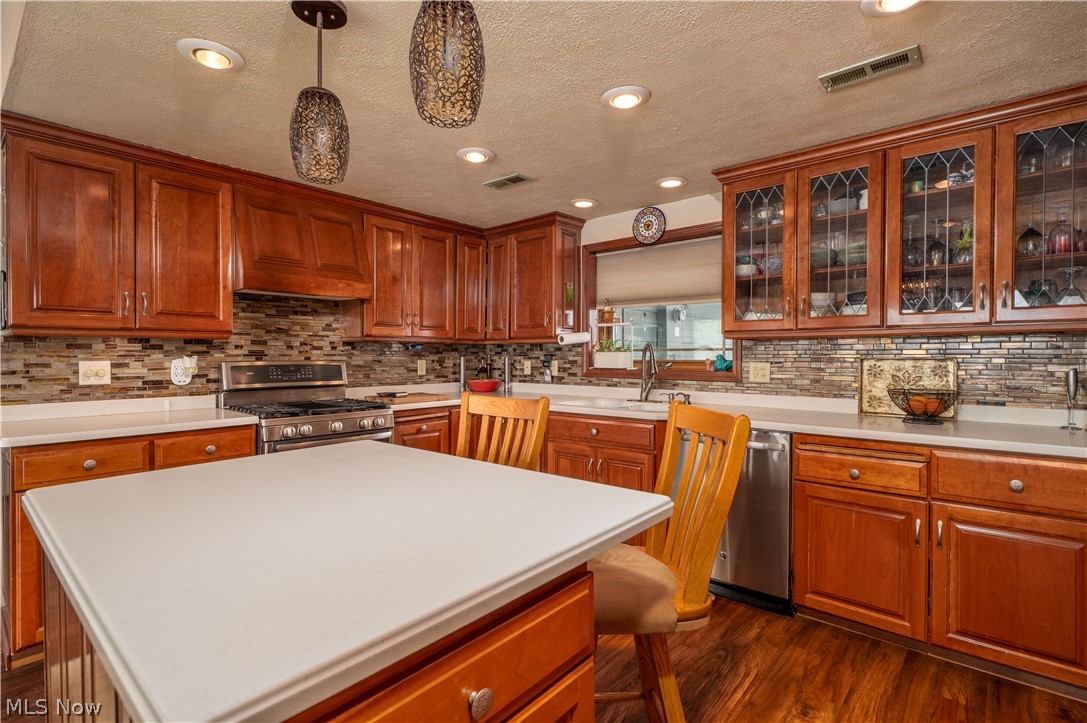 2023 Lakewood Road SW Sherrodsville OH 44675