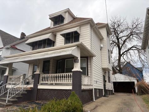 521 E 112th Street Cleveland OH 44108
