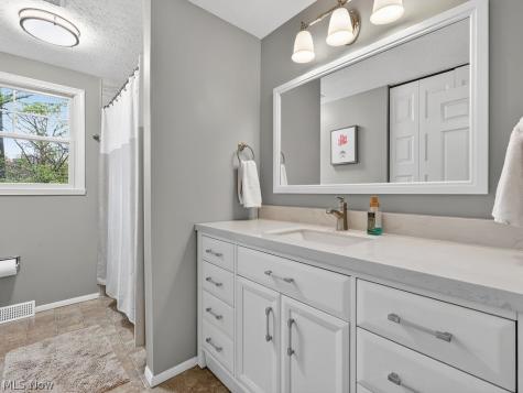 3577 Antony Drive Broadview Heights OH 44147