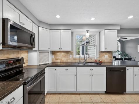 3577 Antony Drive Broadview Heights OH 44147