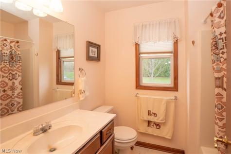 3556 Blake Road Seville OH 44273