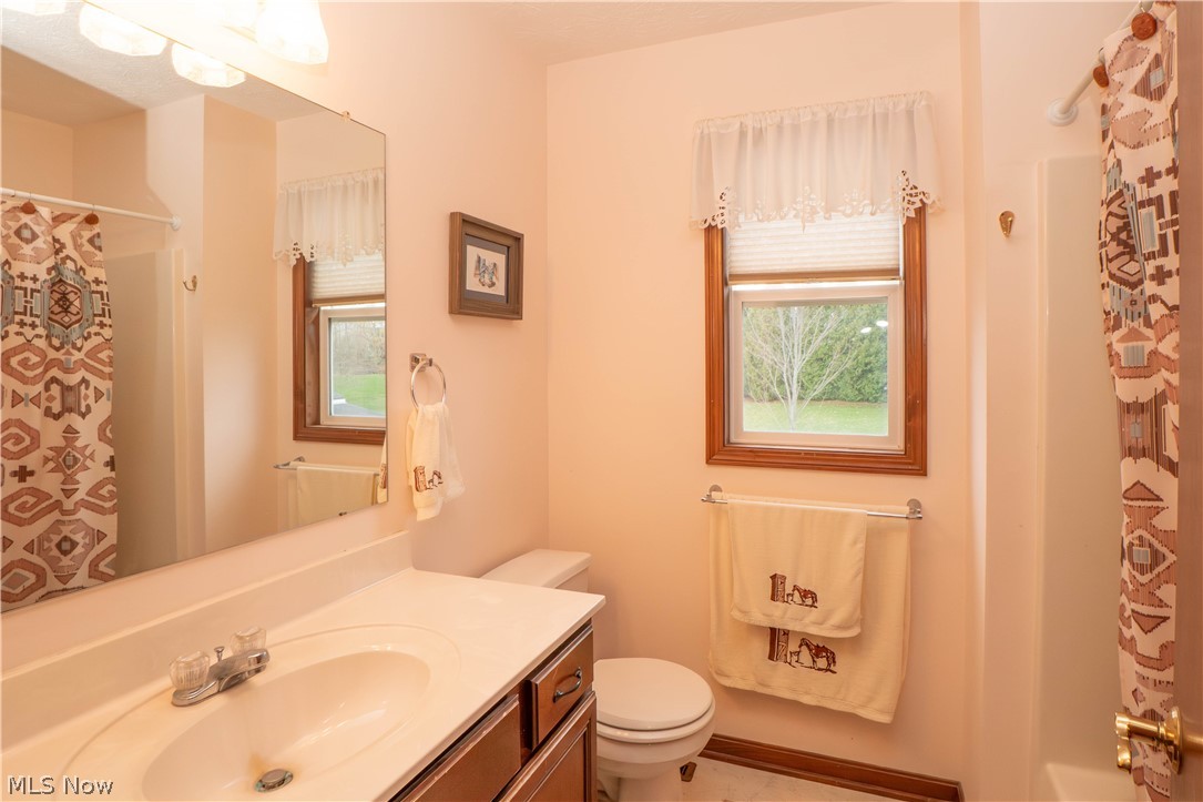 3556 Blake Road Seville OH 44273