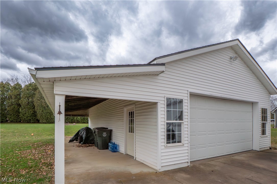 3556 Blake Road Seville OH 44273
