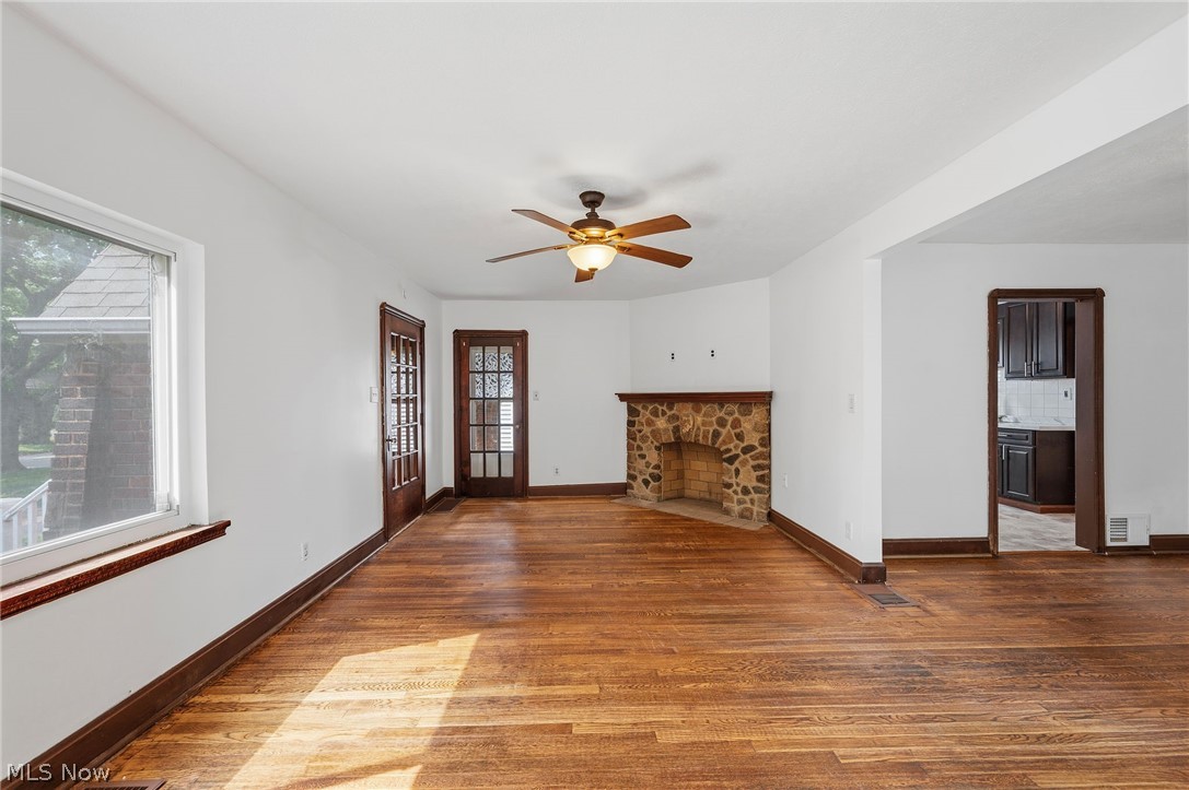 3755 Washington Park Boulevard Newburgh Heights OH 44105
