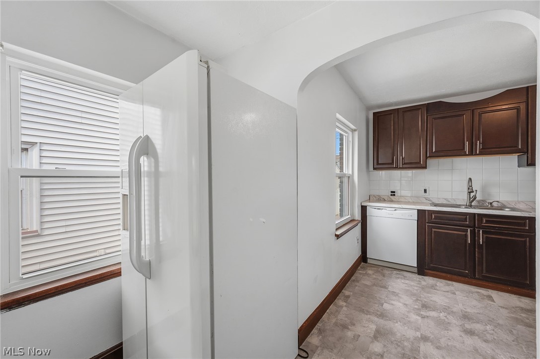 3755 Washington Park Boulevard Newburgh Heights OH 44105