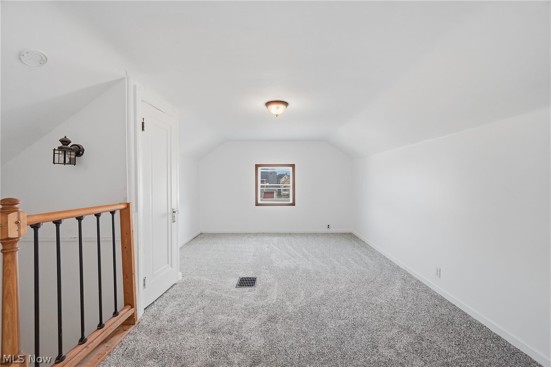 3755 Washington Park Boulevard Newburgh Heights OH 44105