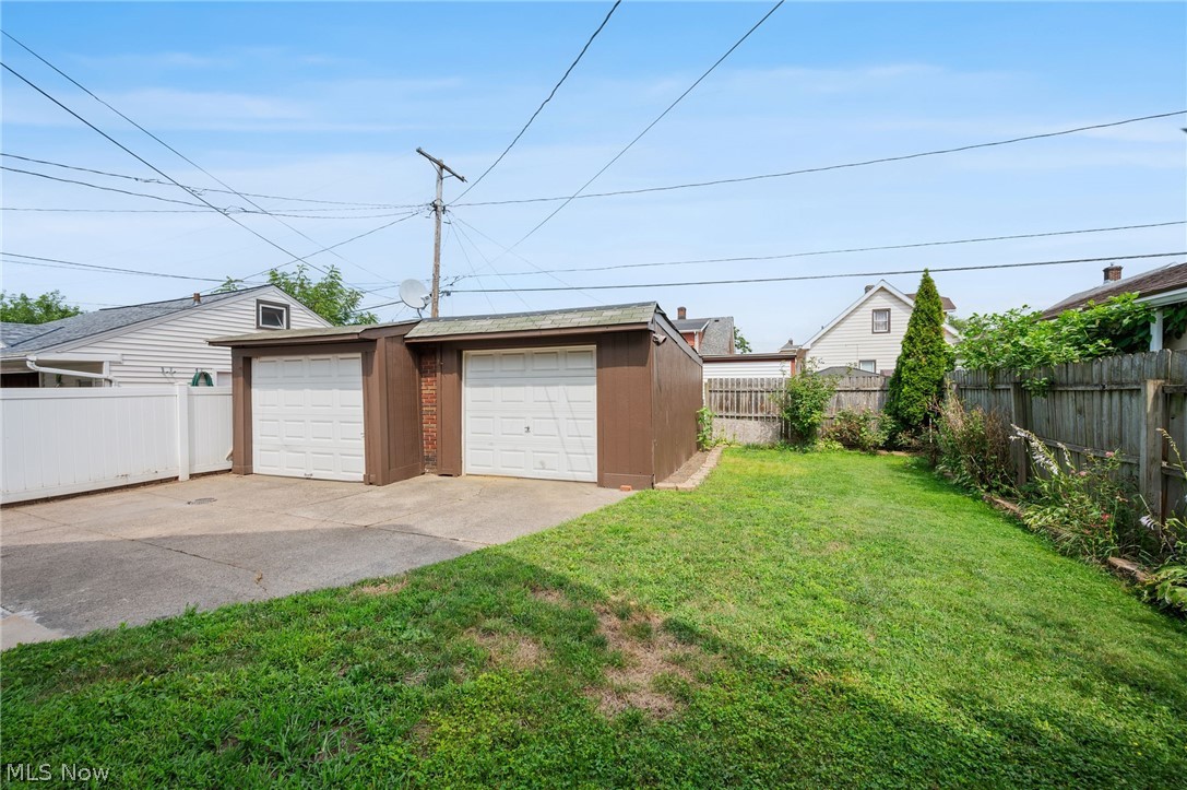 3755 Washington Park Boulevard Newburgh Heights OH 44105