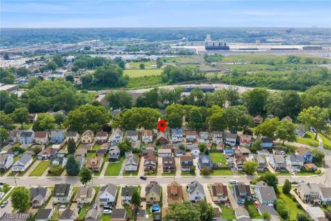 3755 Washington Park Boulevard Newburgh Heights OH 44105