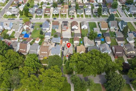 3755 Washington Park Boulevard Newburgh Heights OH 44105
