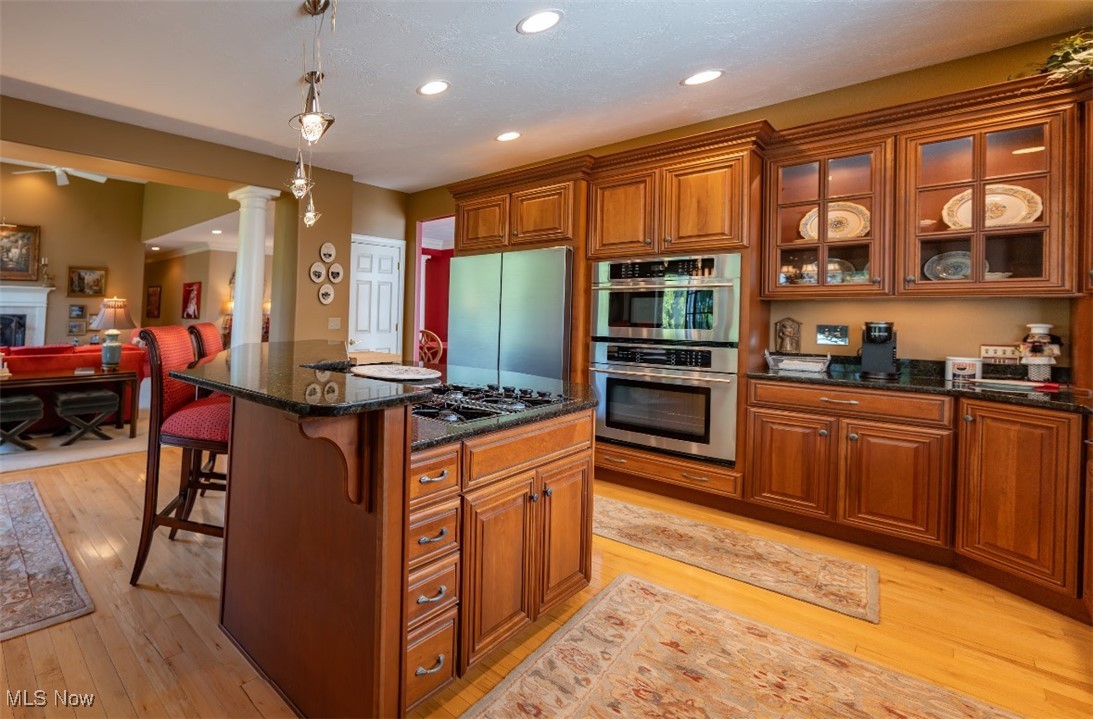 95 Nantucket Court Bratenahl OH 44108