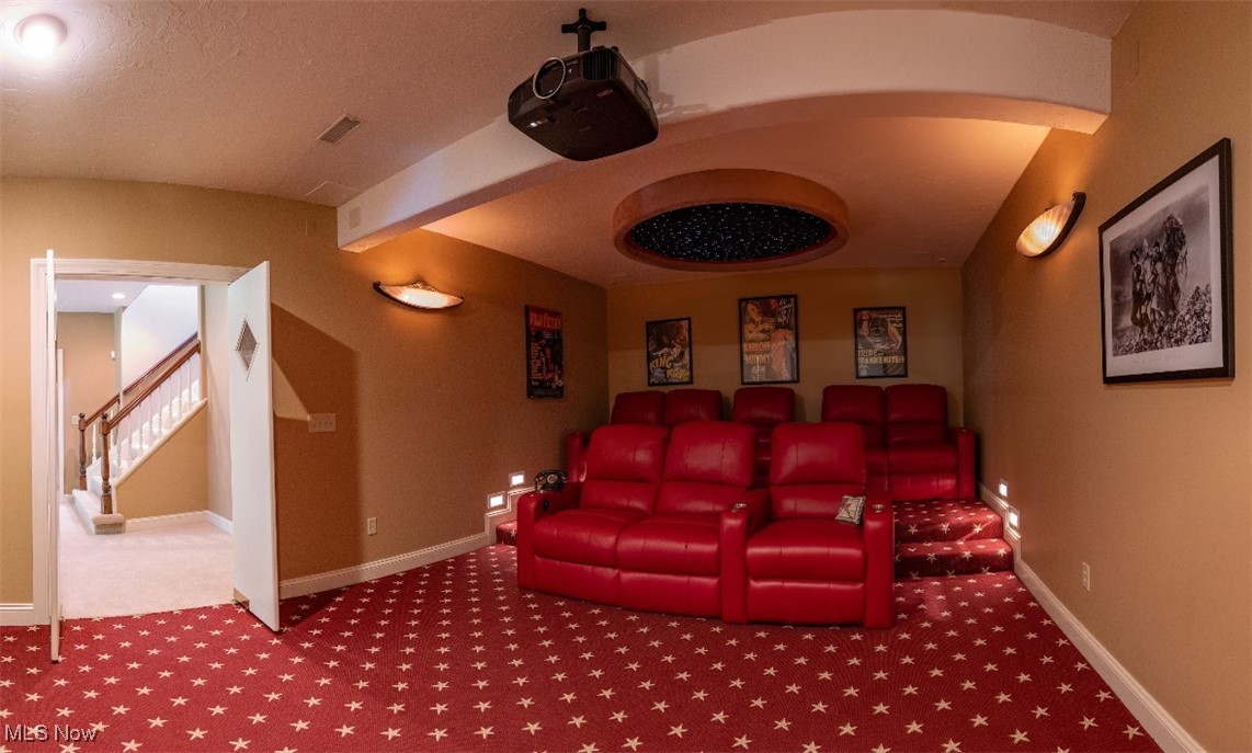 95 Nantucket Court Bratenahl OH 44108