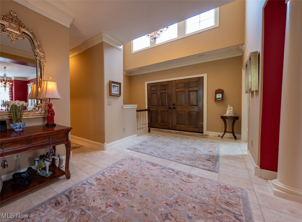 95 Nantucket Court Bratenahl OH 44108