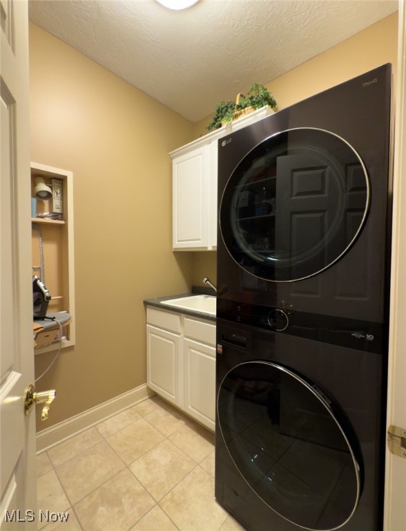 95 Nantucket Court Bratenahl OH 44108