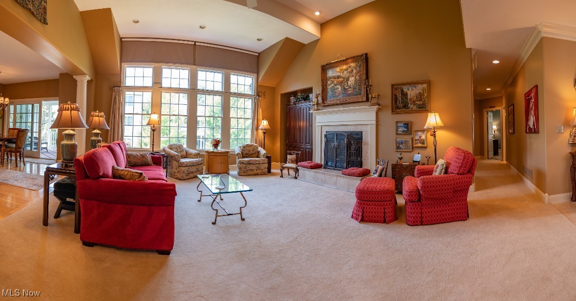 95 Nantucket Court Bratenahl OH 44108