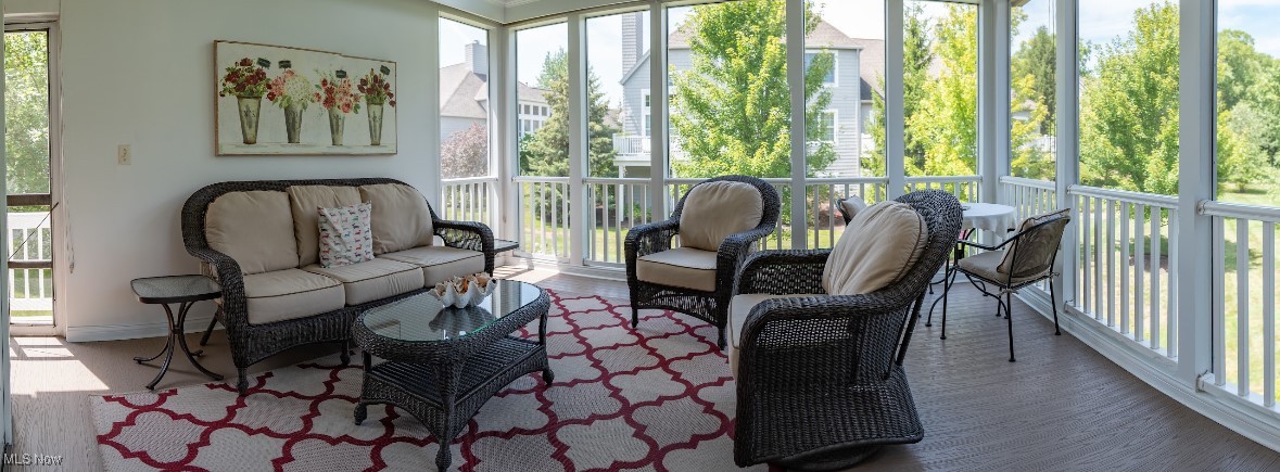 95 Nantucket Court Bratenahl OH 44108