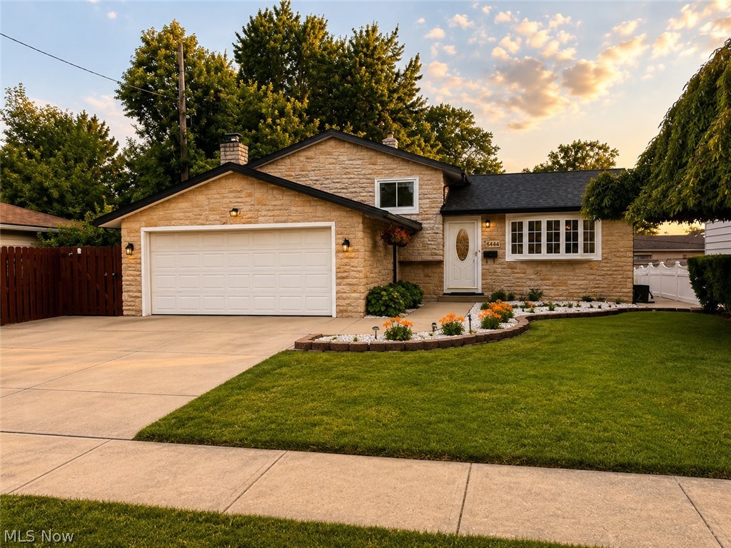 6444 Schaaf Drive Brook Park OH 44142