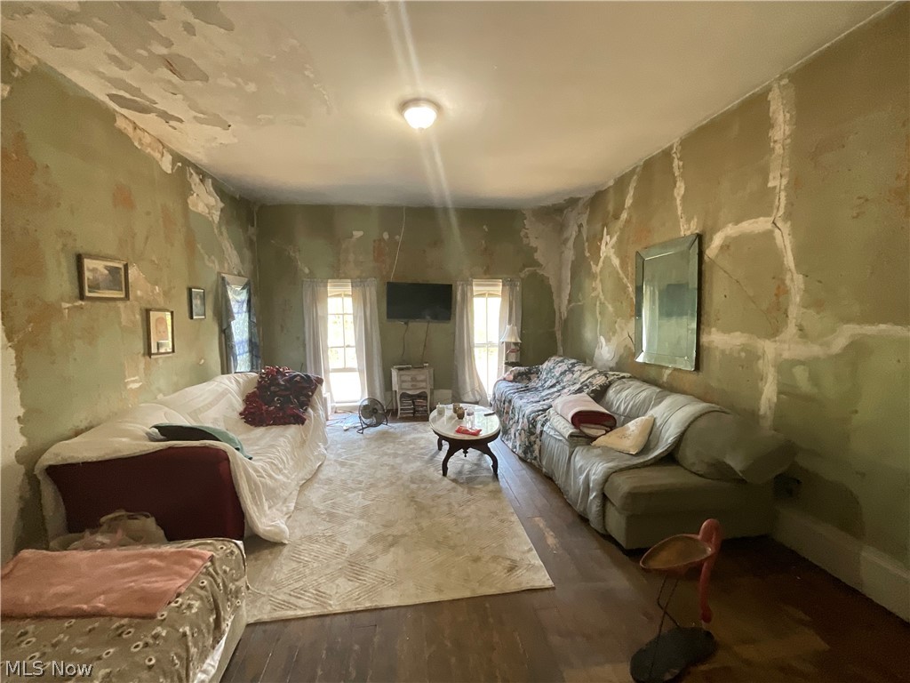 910 Brownville Road Rome OH 44085