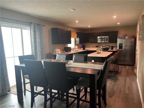 3915 Higgins Drive Norton OH 44203