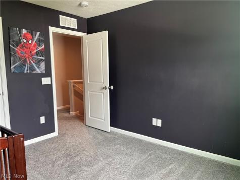 3915 Higgins Drive Norton OH 44203
