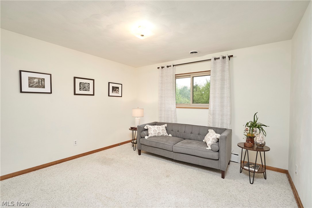 639 N Azalea Boulevard Barberton OH 44203