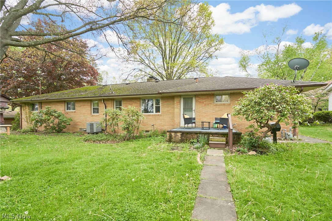 639 N Azalea Boulevard Barberton OH 44203