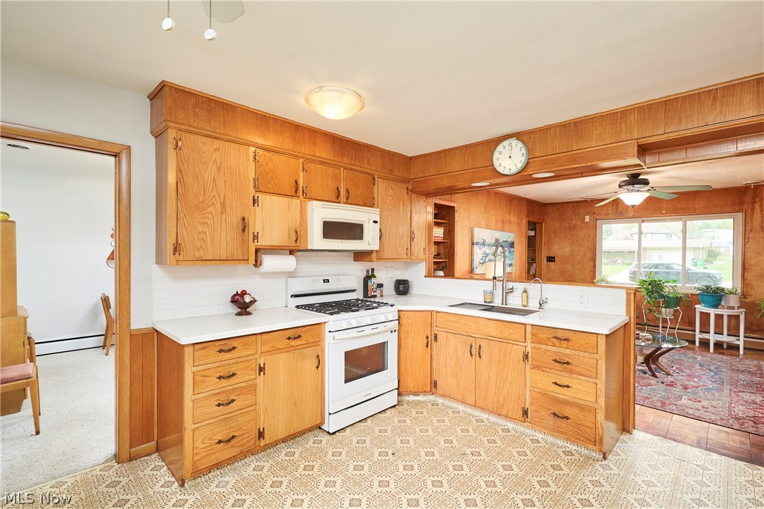 639 N Azalea Boulevard Barberton OH 44203