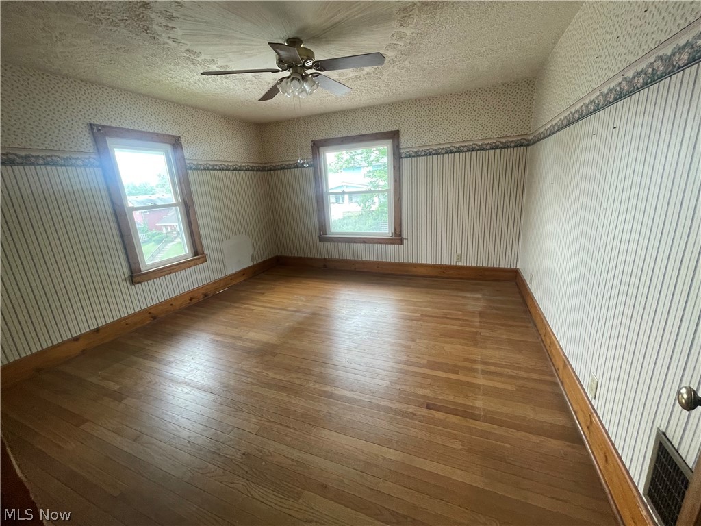 912 N 8th Street Cambridge OH 43725