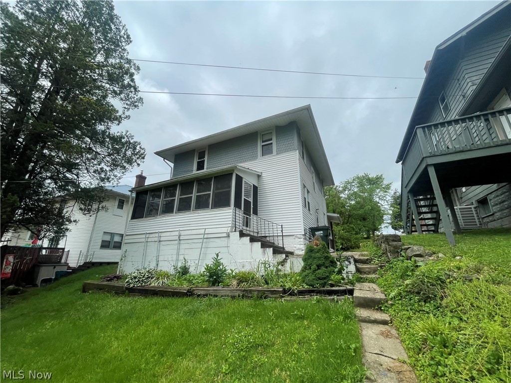 912 N 8th Street Cambridge OH 43725
