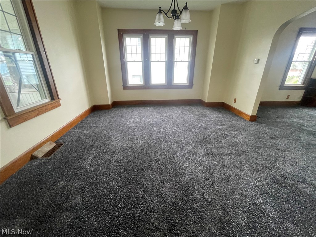 912 N 8th Street Cambridge OH 43725