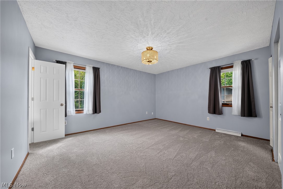 90 Meadowridge Drive Geneva OH 44041