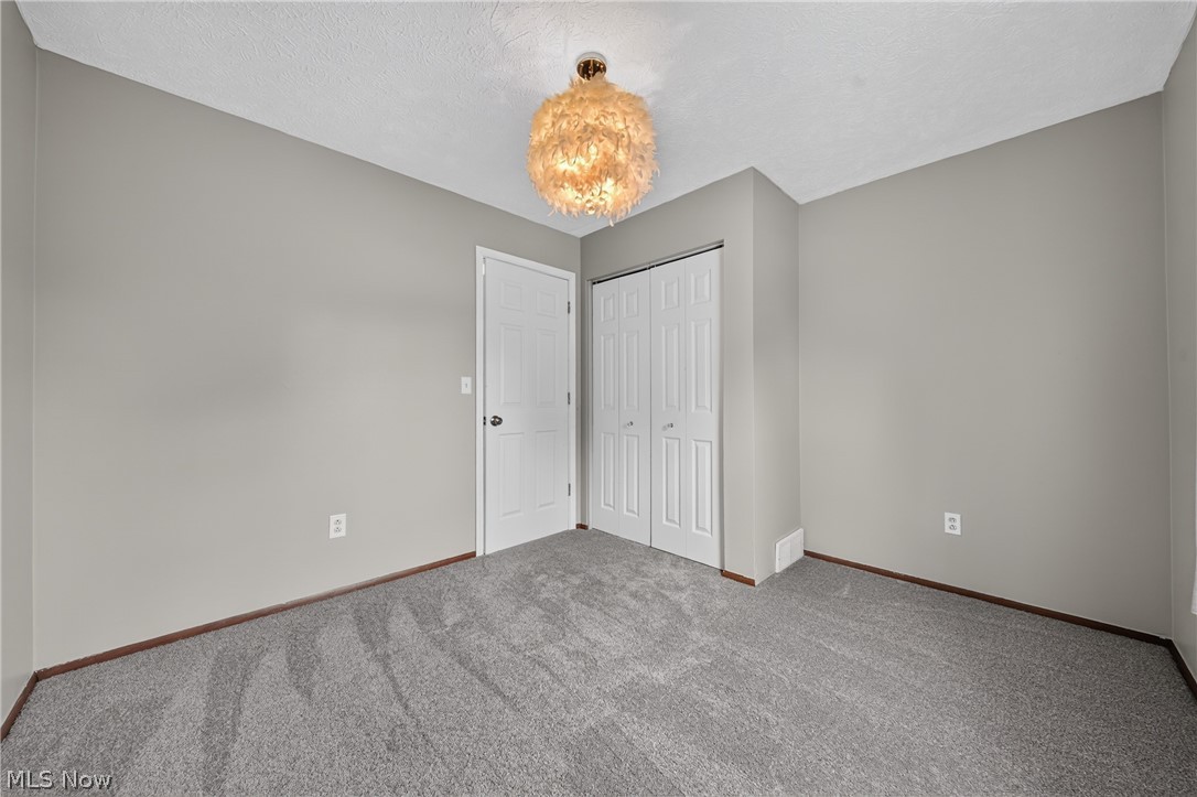 90 Meadowridge Drive Geneva OH 44041