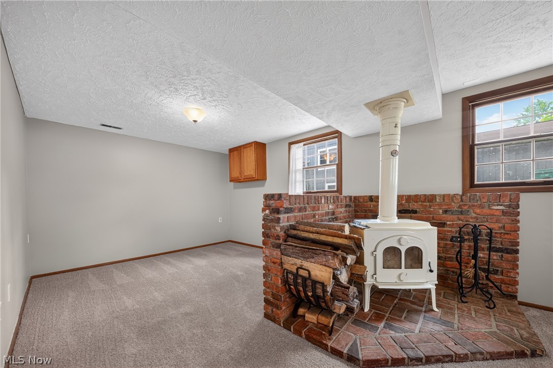 90 Meadowridge Drive Geneva OH 44041