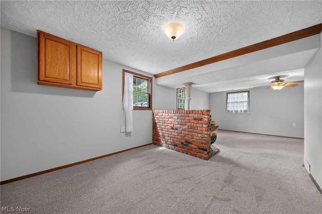 90 Meadowridge Drive Geneva OH 44041