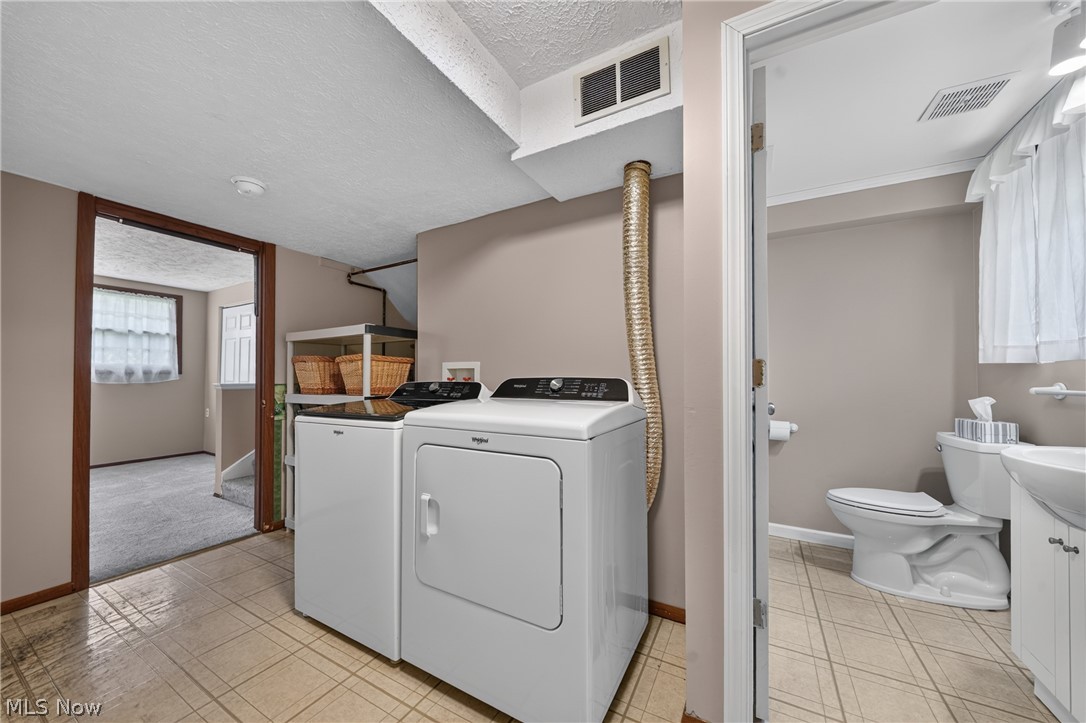 90 Meadowridge Drive Geneva OH 44041