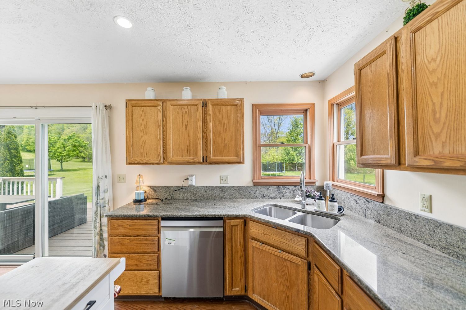 2411 Sandalwood Drive Twinsburg OH 44087