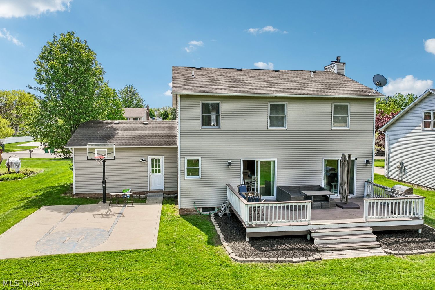 2411 Sandalwood Drive Twinsburg OH 44087