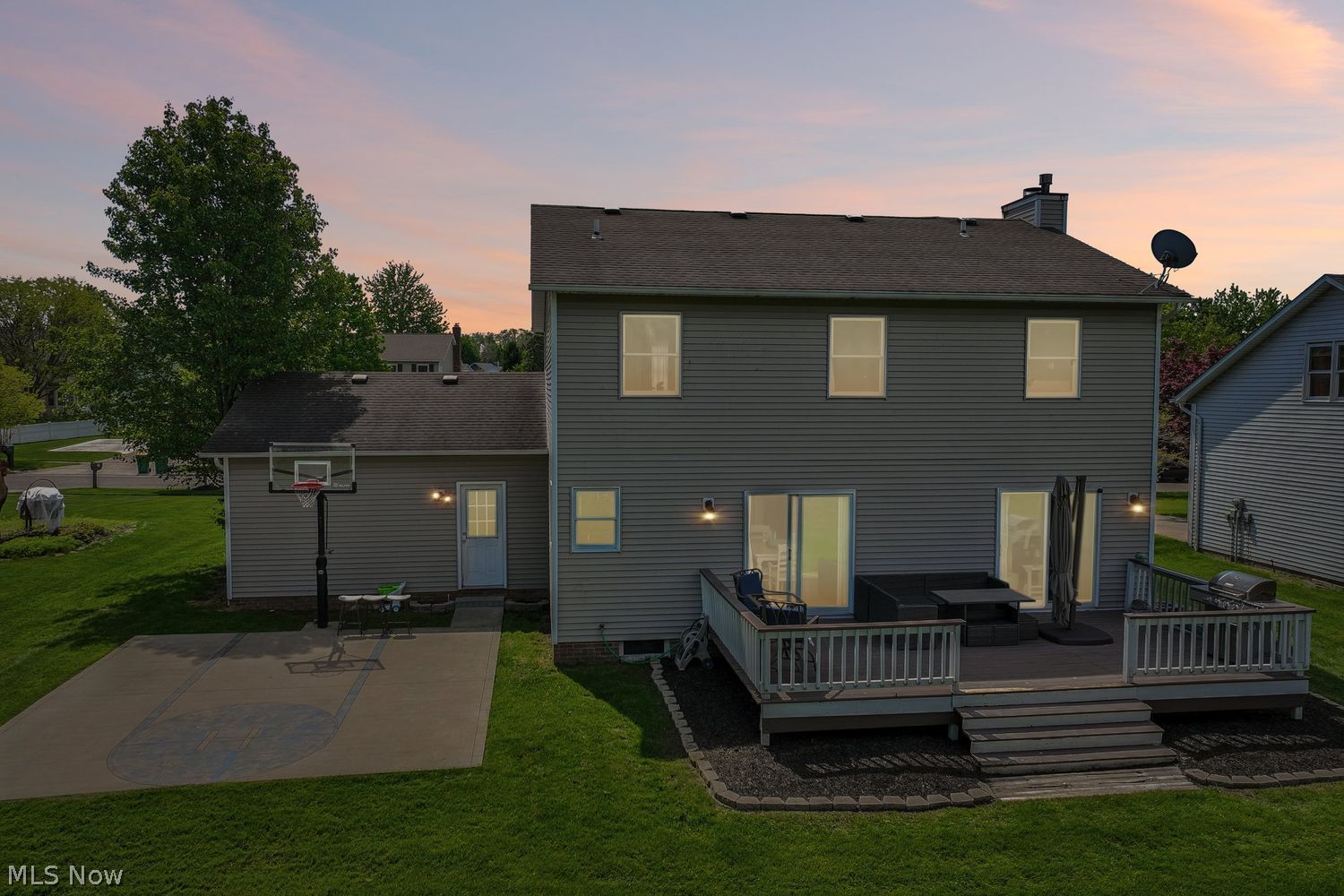 2411 Sandalwood Drive Twinsburg OH 44087