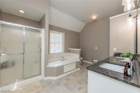 33295 Augusta Way Avon OH 44011