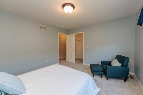 33295 Augusta Way Avon OH 44011