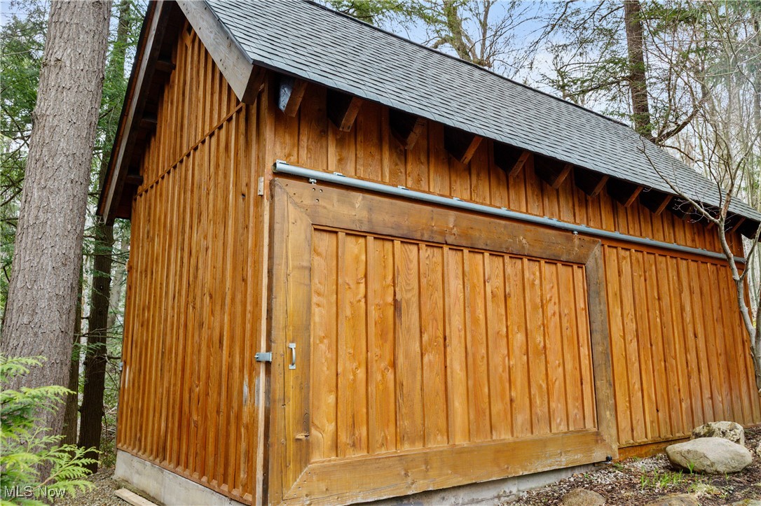 1364 Echo Glen Gates Mills OH 44040