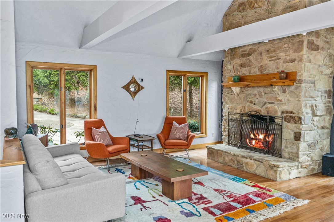 1364 Echo Glen Gates Mills OH 44040