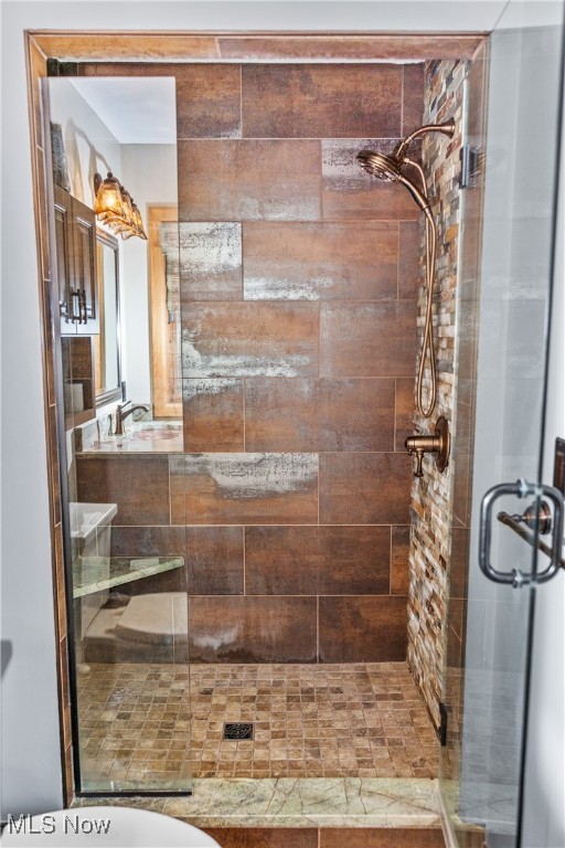 1364 Echo Glen Gates Mills OH 44040
