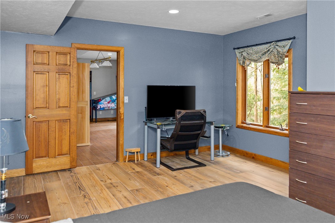 1364 Echo Glen Gates Mills OH 44040