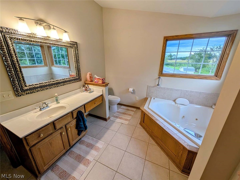 376 Foxbury Drive SW Carrollton OH 44615