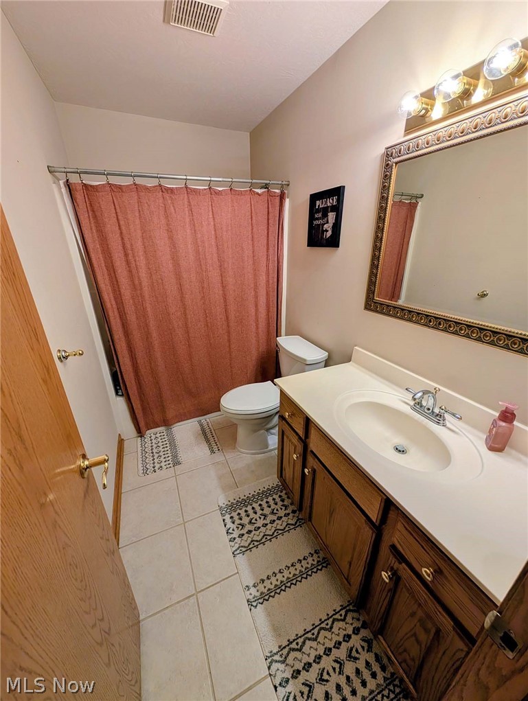 376 Foxbury Drive SW Carrollton OH 44615
