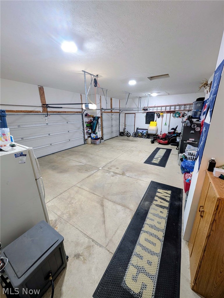 376 Foxbury Drive SW Carrollton OH 44615